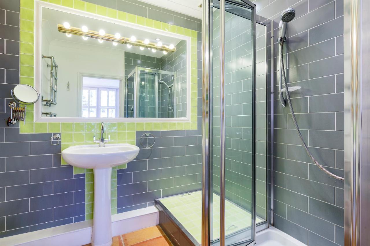 Veeve - South Kensington Garden Apartment London Ngoại thất bức ảnh